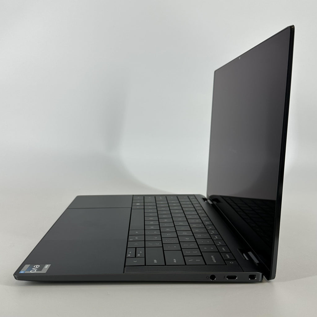 Dell Latitude 9440 (2-in-1) 14 Gray 1.8 GHz Intel Core i7 13th Gen. 32GB RAM 512GB Solid State Drive