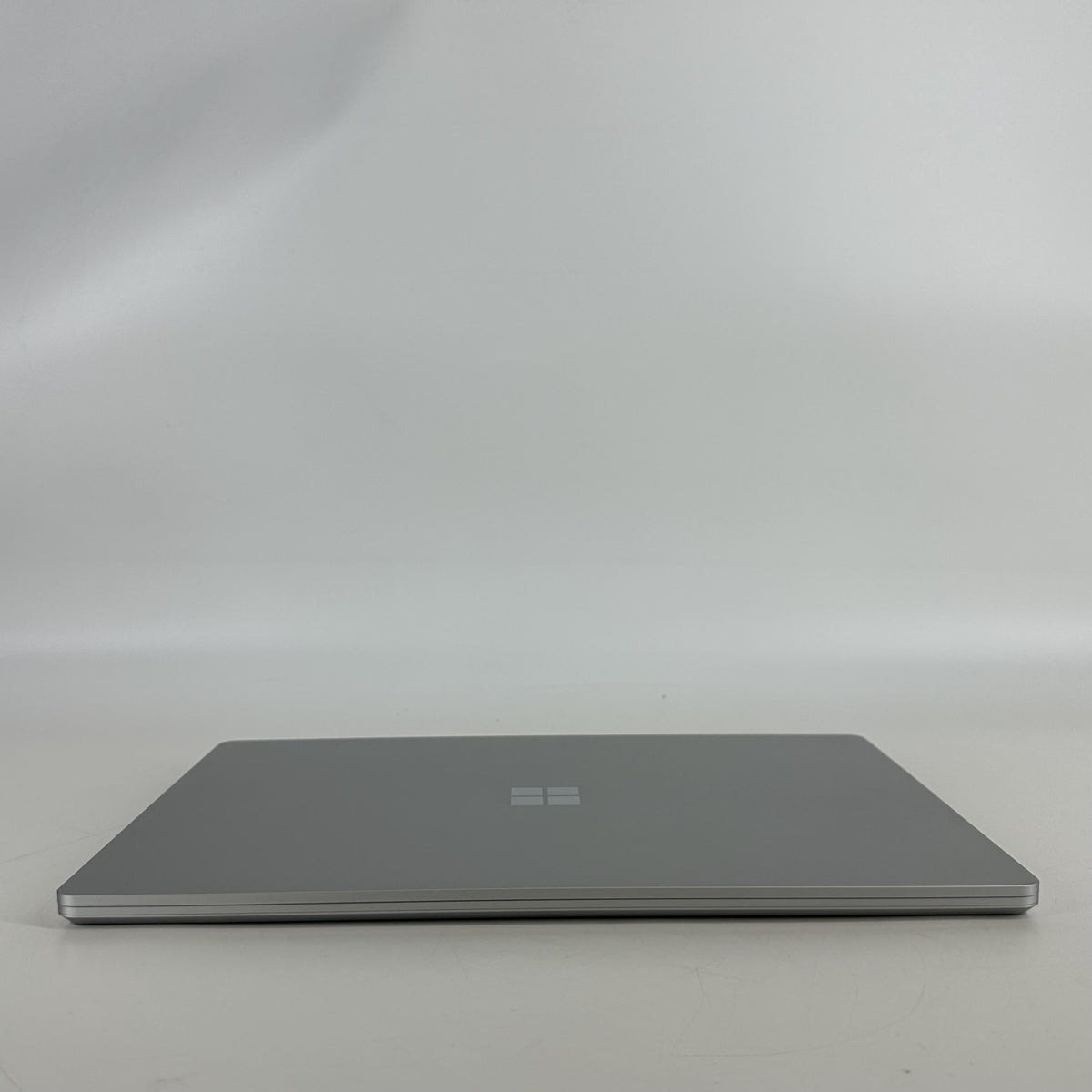 Microsoft Surface Laptop 6 15 Platinum 3.8 GHz Intel Core Ultra 7 32GB RAM 512GB Solid State Drive
