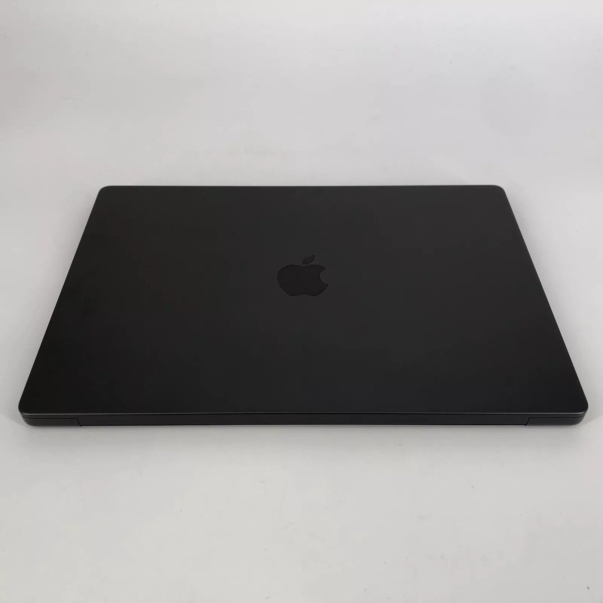 Apple MacBook Pro 16 2026 Space Black M5 Pro 18-Core CPU 48GB Unified Memory 2TB Solid State Drive 20-Core GPU
