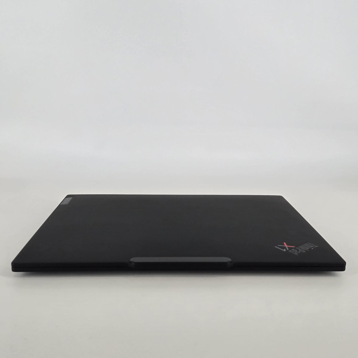 Lenovo ThinkPad X1 Carbon Gen 13 14 Gray 2.2 GHz Intel Core Ultra 7 Series 2 32GB RAM 1TB Solid State Drive