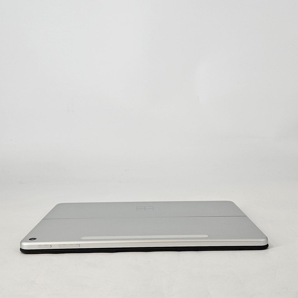 Microsoft Surface Pro 12 Silver WiFi 3.3 GHz Qualcomm Snapdragon X Plus 16GB RAM 256GB UniversalFlashStorage