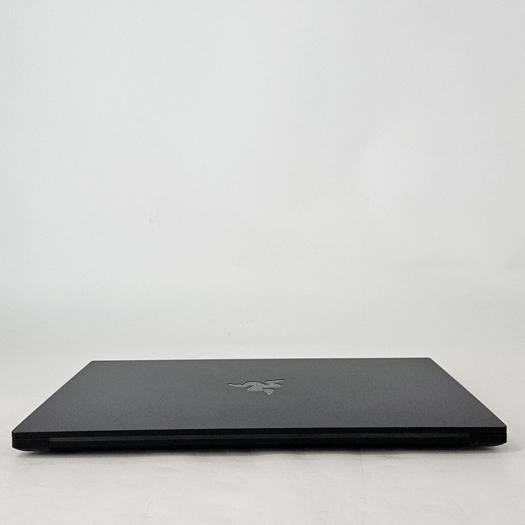 Razer Blade 15 2022 Black 2.4 GHz Intel Core i7 12th Gen. 32GB RAM 1TB Solid State Drive NVIDIA GeForce RTX 3080 Ti 16 GB