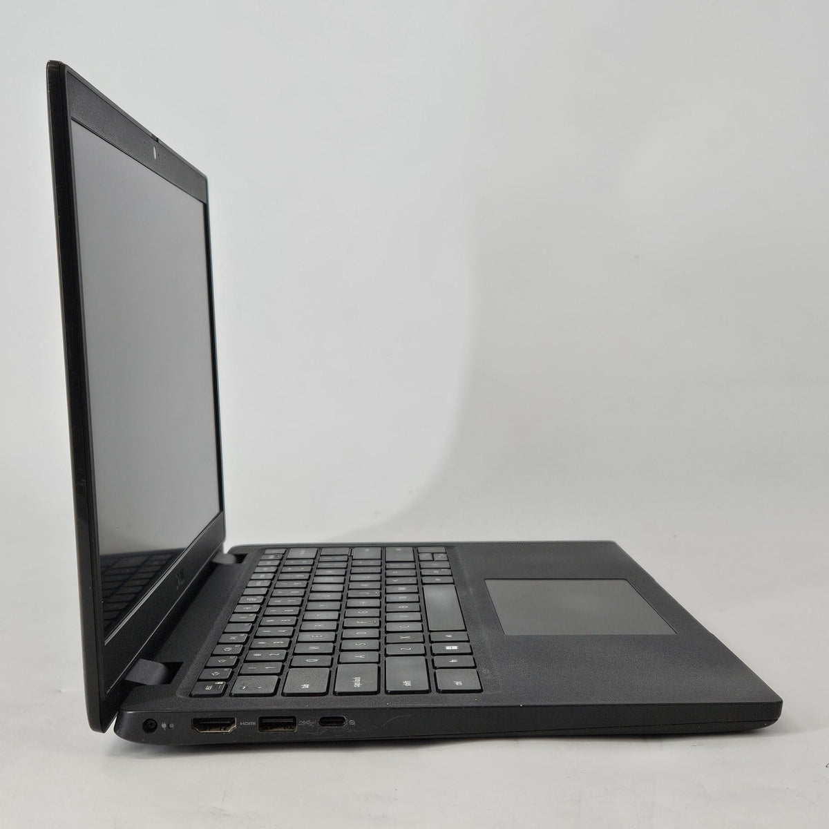 Latitude 3420 14 Gray 2.8 GHz Intel Core i7 11th Gen. 16GB RAM 256GB Solid State Drive