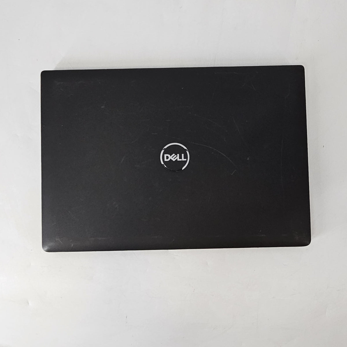 Latitude 3420 14 Gray 2.8 GHz Intel Core i7 11th Gen. 16GB RAM 256GB Solid State Drive