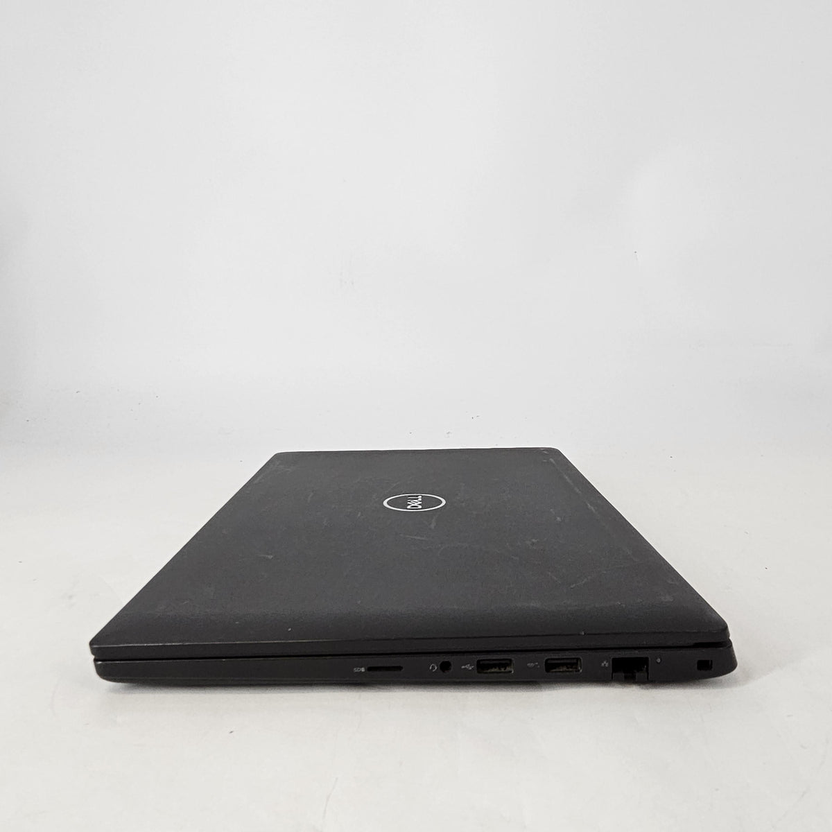 Latitude 3420 14 Gray 2.8 GHz Intel Core i7 11th Gen. 16GB RAM 256GB Solid State Drive