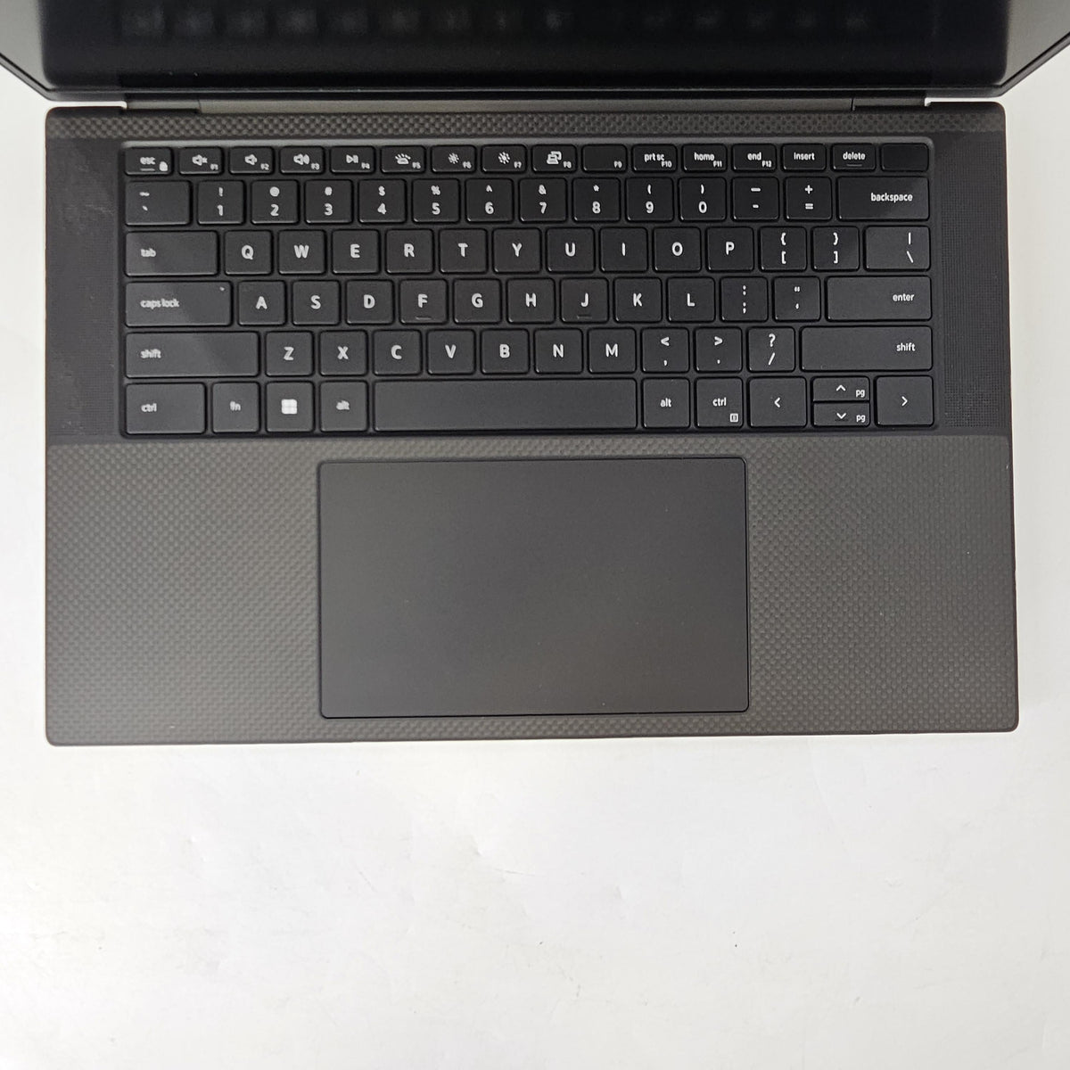 Dell XPS 15 9520 Silver 2.3 GHz Intel Core i7 12th Gen. 64GB RAM 512GB Solid State Drive NVIDIA GeForce RTX 3050 4 GB