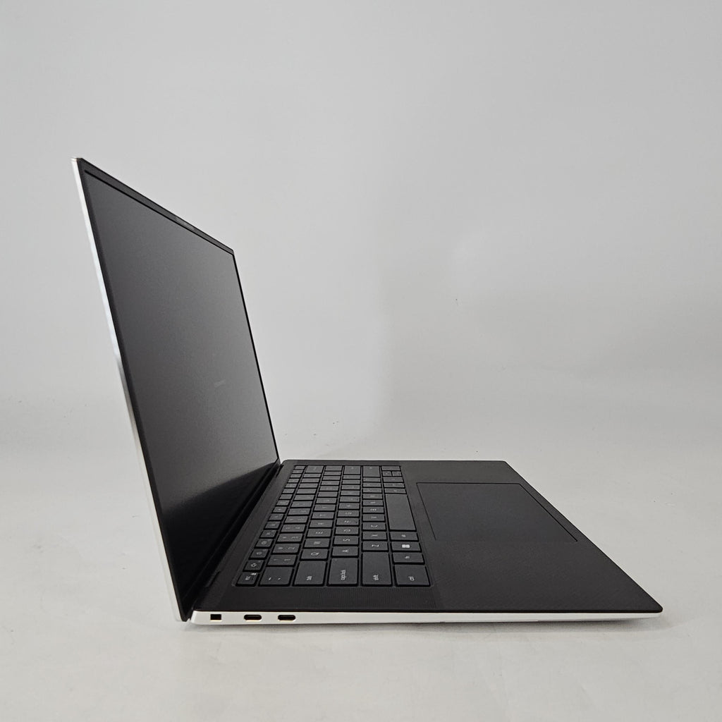 Dell XPS 15 9520 Silver 2.3 GHz Intel Core i7 12th Gen. 64GB RAM 512GB Solid State Drive NVIDIA GeForce RTX 3050 4 GB