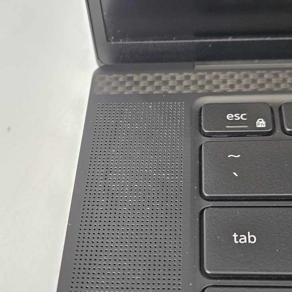 Dell XPS 15 9520 Silver 2.3 GHz Intel Core i7 12th Gen. 64GB RAM 512GB Solid State Drive NVIDIA GeForce RTX 3050 4 GB