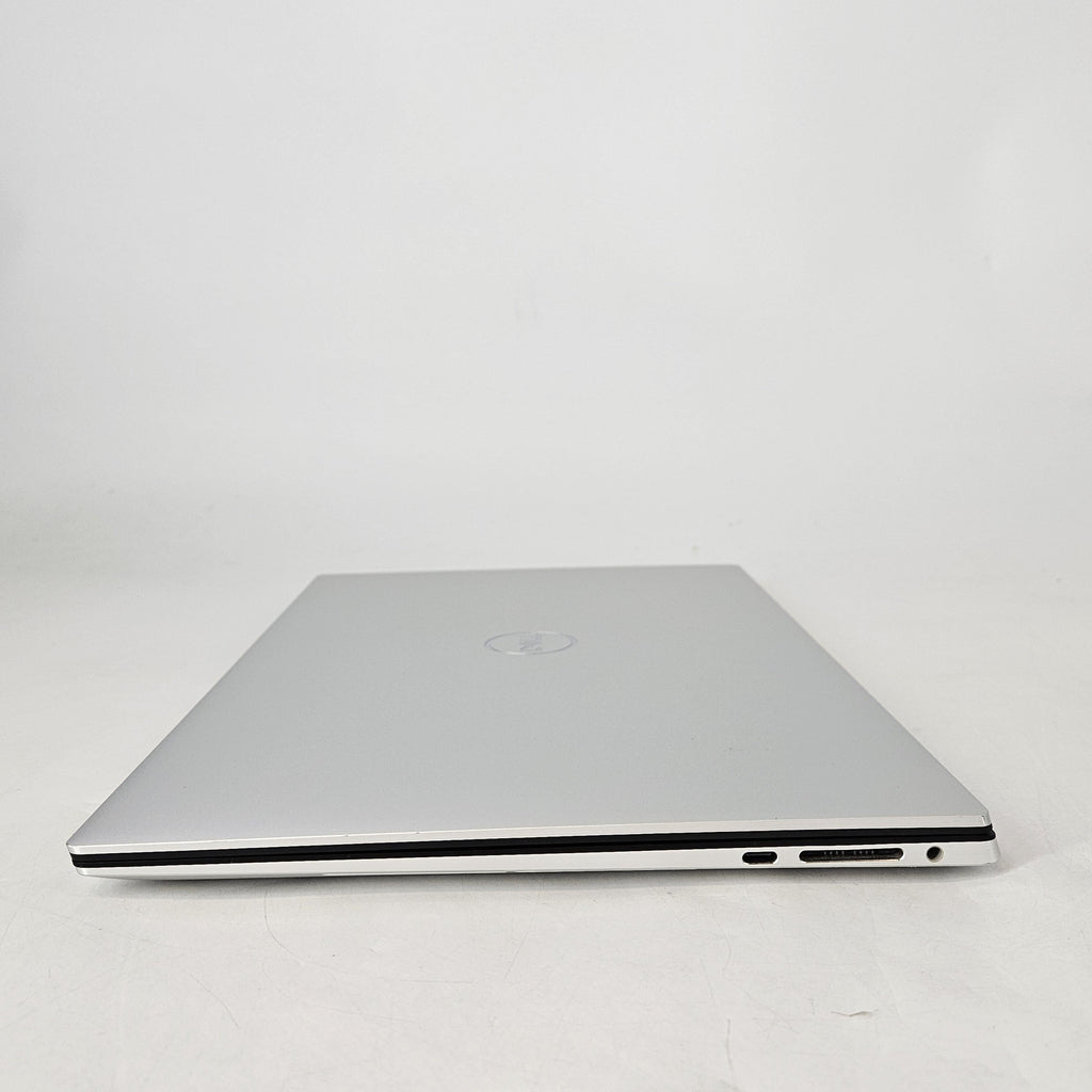 Dell XPS 15 9520 Silver 2.3 GHz Intel Core i7 12th Gen. 64GB RAM 512GB Solid State Drive NVIDIA GeForce RTX 3050 4 GB