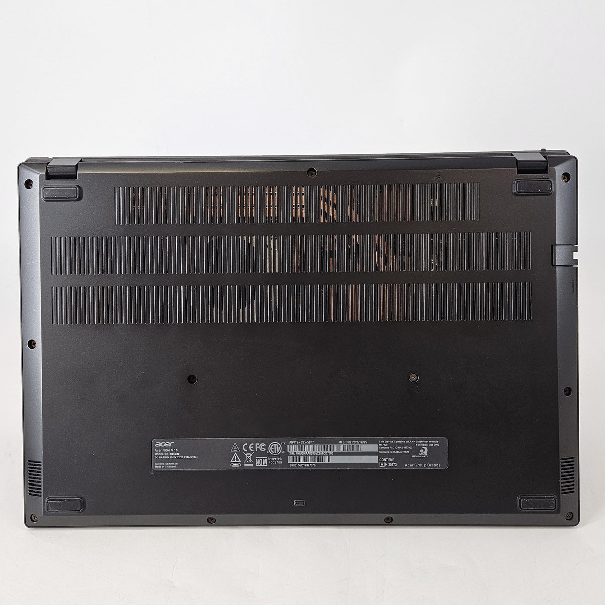 Acer Nitro V 15 Black 2.2 GHz Intel Core 5 Series 2 16GB RAM 512GB Solid State Drive NVIDIA GeForce RTX 4050 6 GB