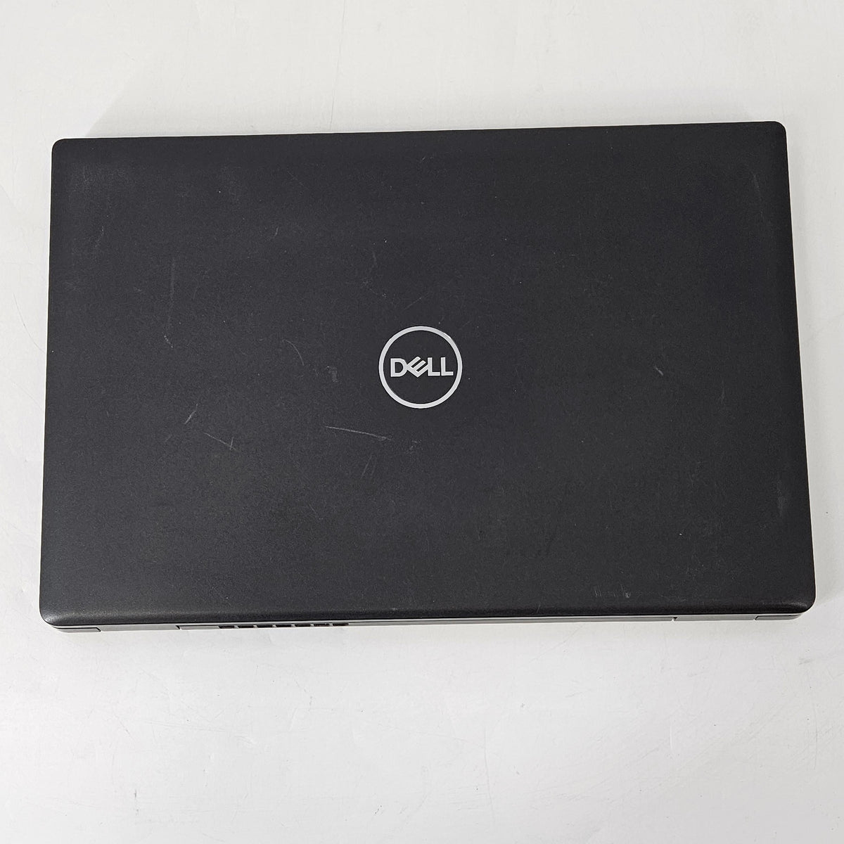 Dell Latitude 3520 15.6 Gray 2.4 GHz Intel Core i5 11th Gen. 16GB RAM 256GB Solid State Drive