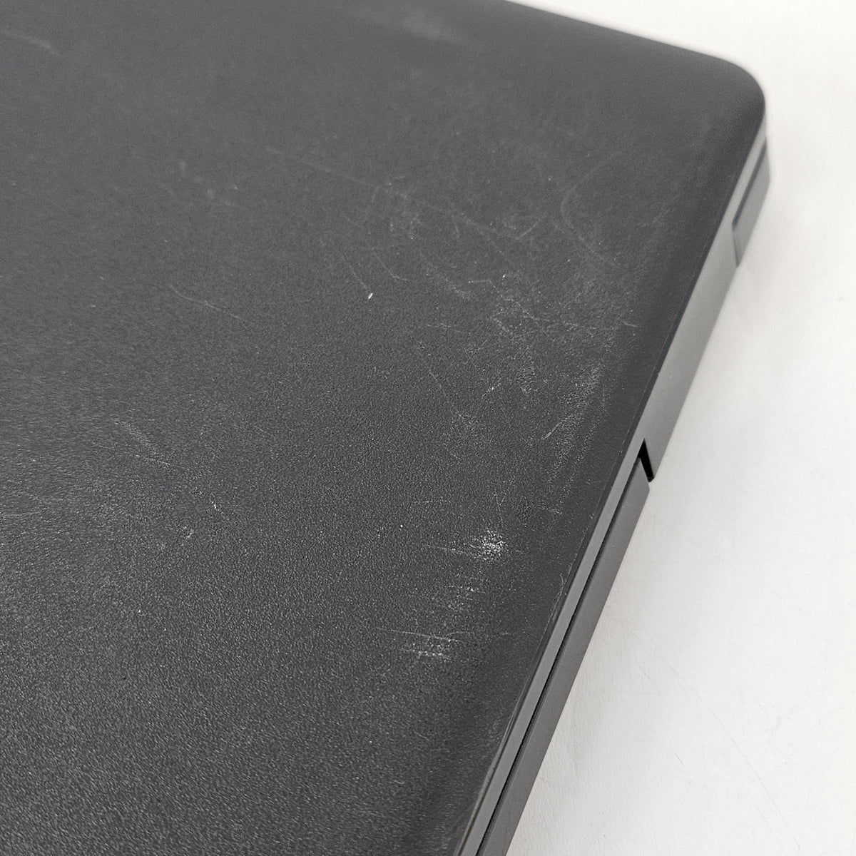 Dell Latitude 3520 15.6 Gray 2.4 GHz Intel Core i5 11th Gen. 16GB RAM 256GB Solid State Drive