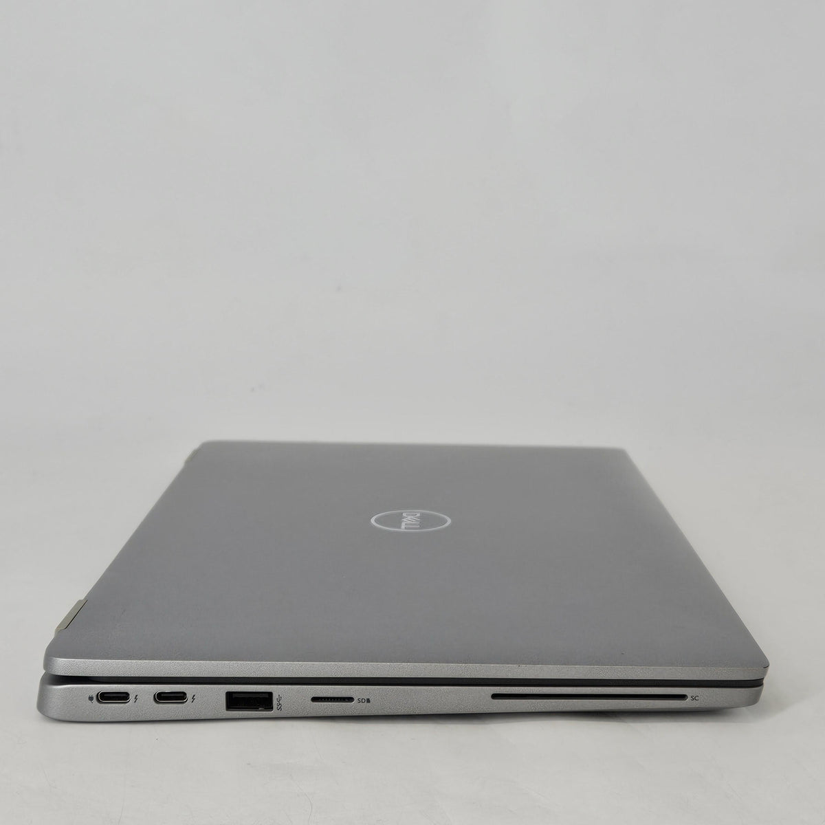 Dell Latitude 5320 13.3 Gray 3.0 GHz Intel Core i7 11th Gen. 16GB RAM 256GB Solid State Drive
