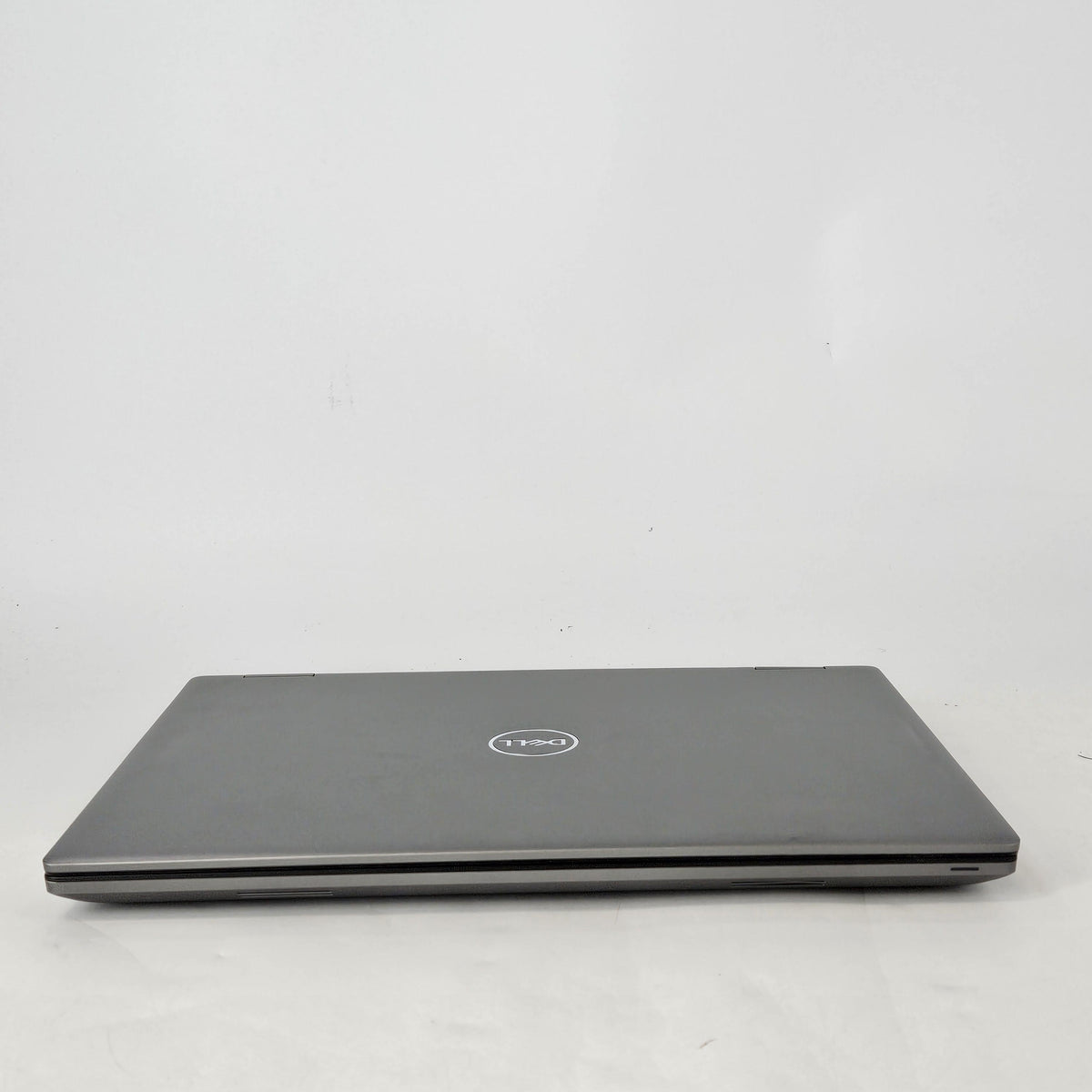 Precision 7680 16 Gray 2.1 GHz Intel Core i7 13th Gen. 32GB RAM 512GB Solid State Drive NVIDIA RTX 3500 Ada 12 GB