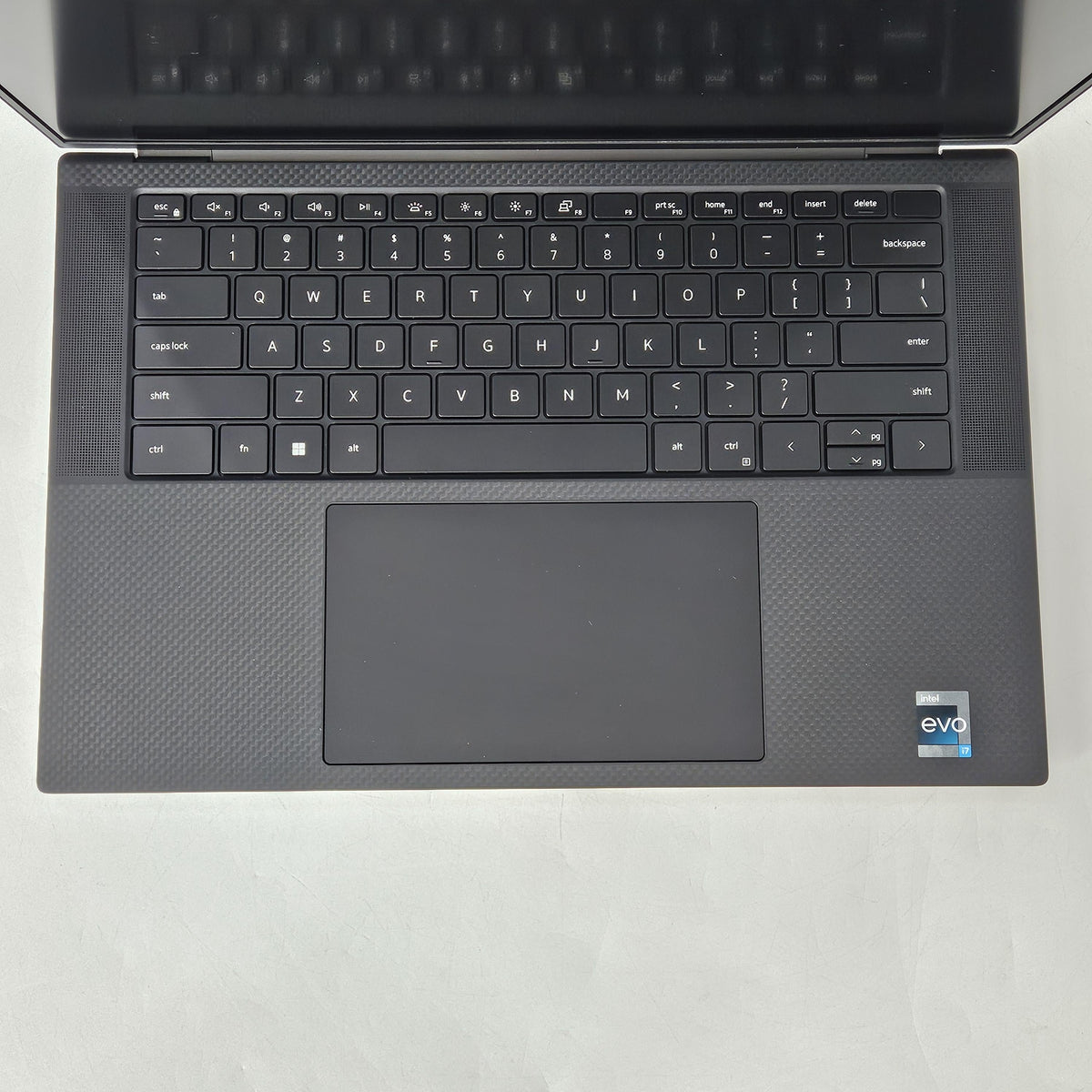 XPS 15 9530 Silver 2.4 GHz Intel Core i7 13th Gen. 64GB RAM 1TB Solid State Drive NVIDIA GeForce RTX 4050 6 GB