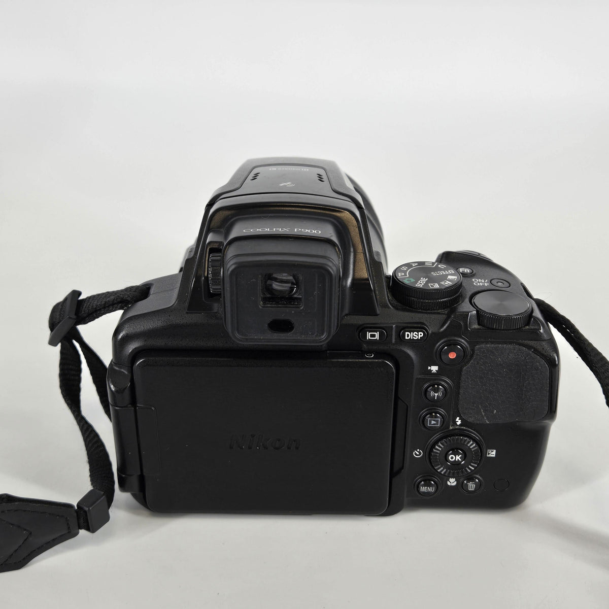Nikon Coolpix P900 16MP Black