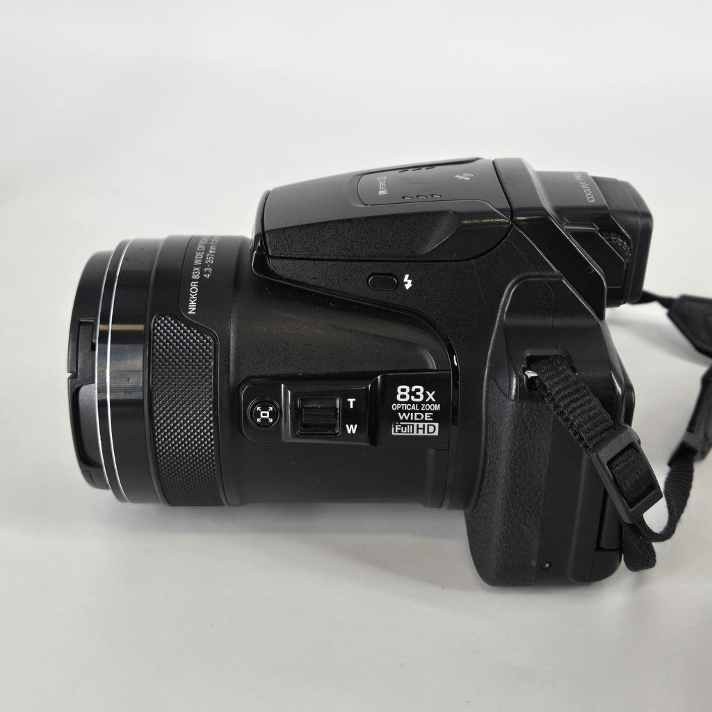 Nikon Coolpix P900 16MP Black