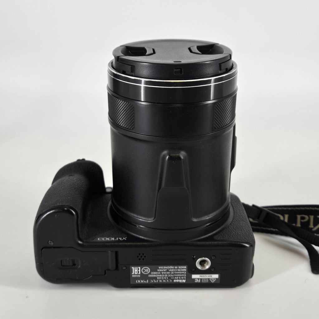 Nikon Coolpix P900 16MP Black