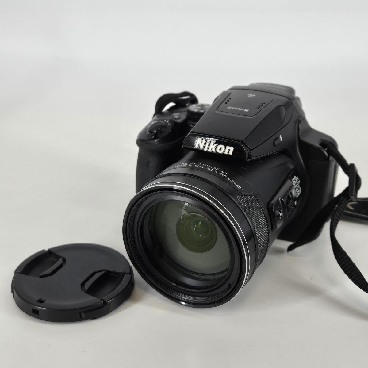 Nikon Coolpix P900 16MP Black
