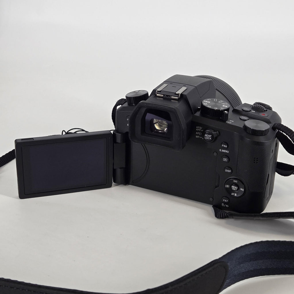 Leica V-Lux 5 20.1MP Black
