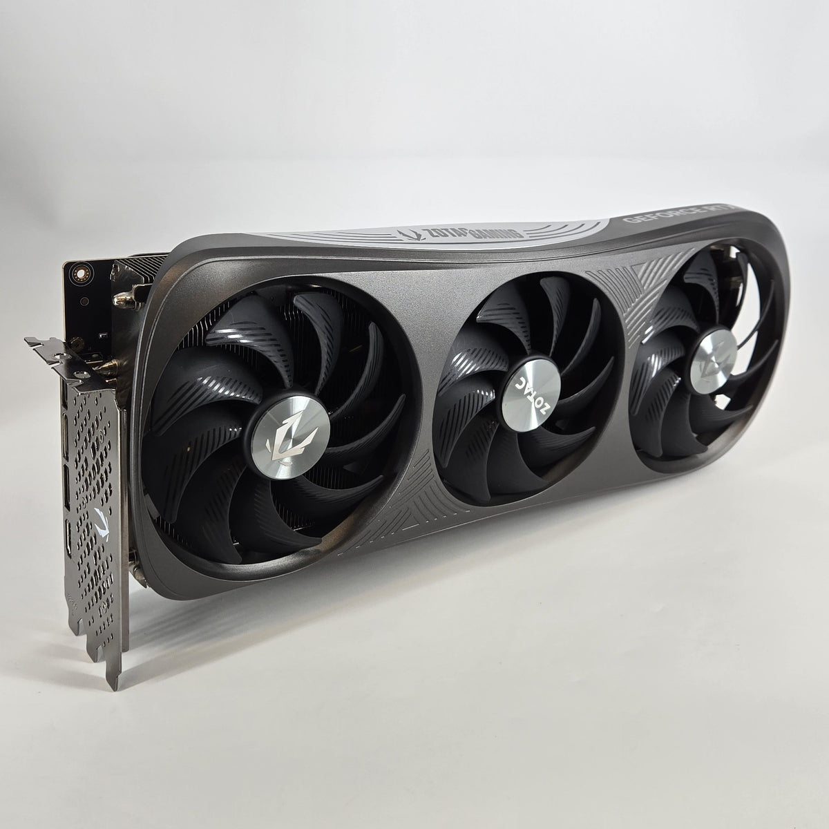 NVIDIA GeForce RTX 4080 16GB RAM