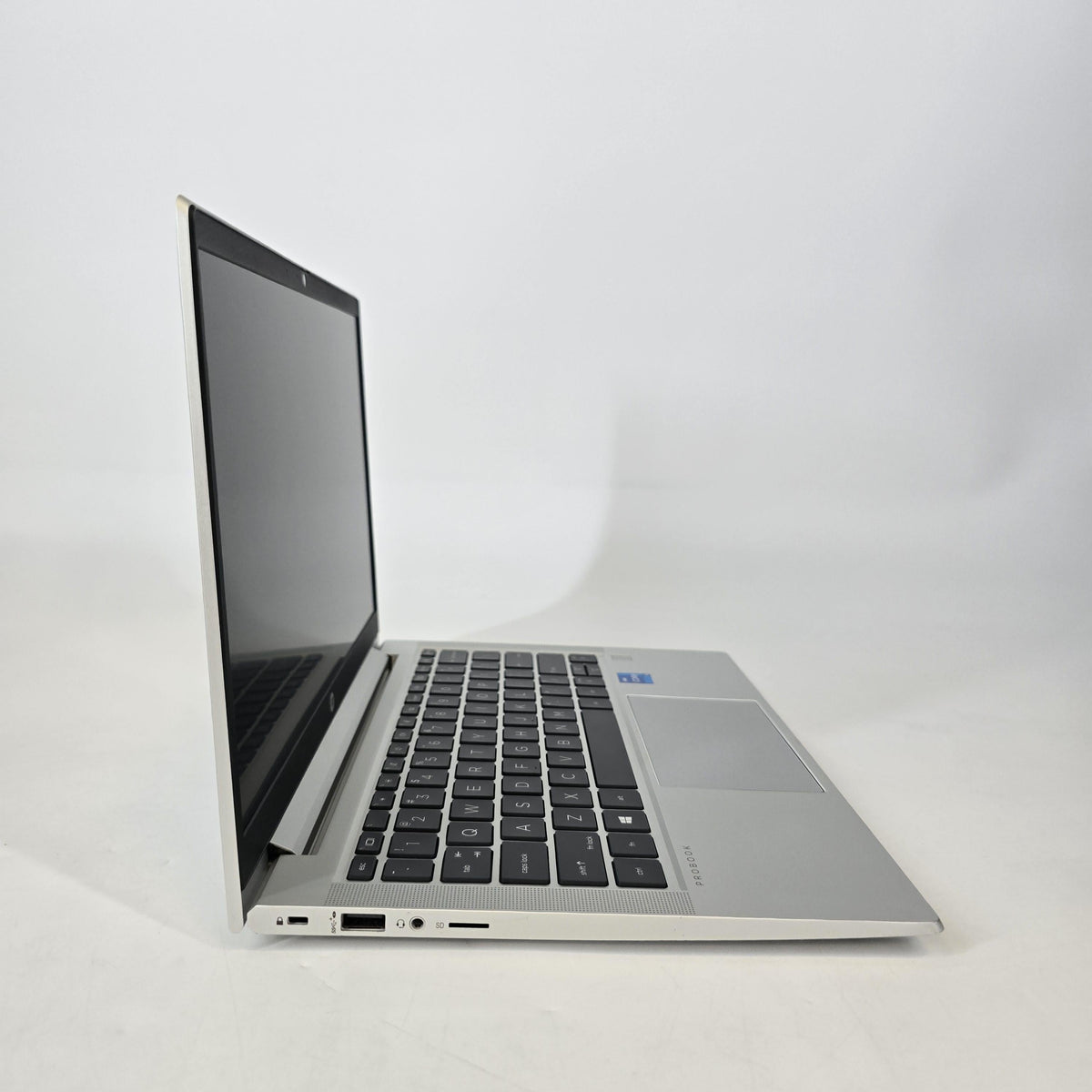 HP ProBook 430 G8 13.3 Silver 2.4 GHz Intel Core i5 11th Gen. 8GB RAM 256GB Solid State Drive