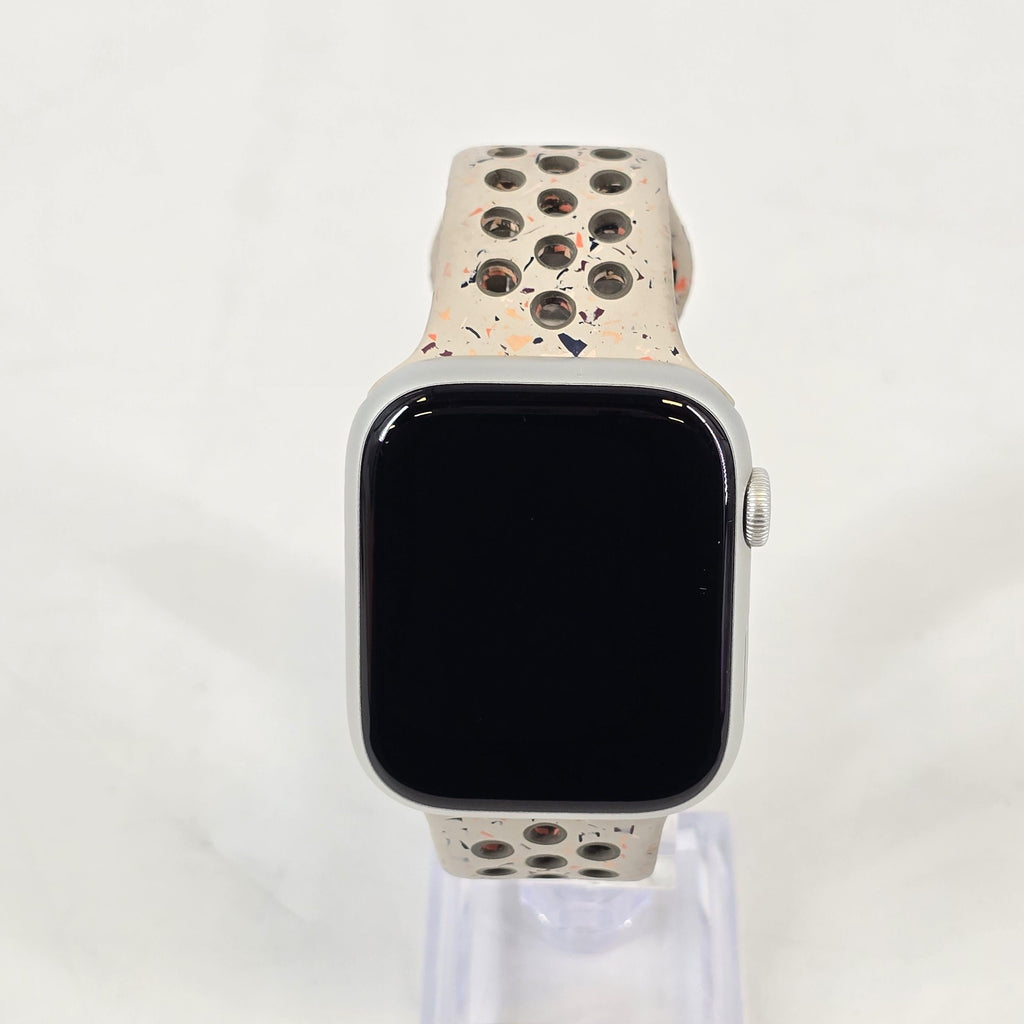 Apple Watch (Series 9) 45mm Silver WiFi 64GB
