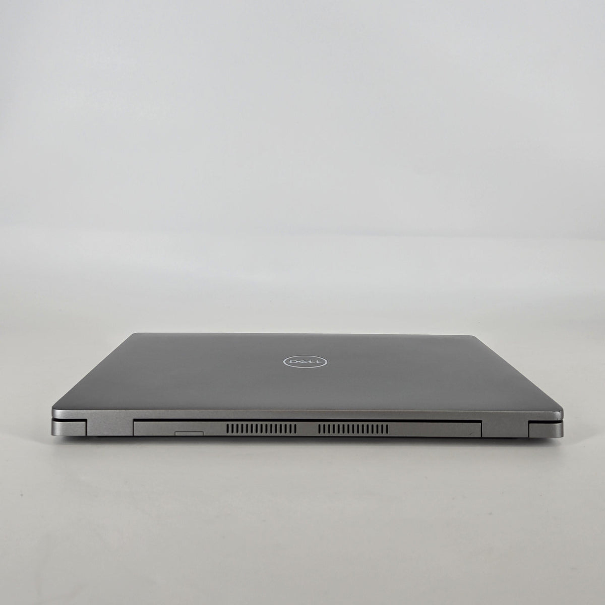 Dell Latitude 5420 14 Gray 2.8 GHz Intel Core i7 11th Gen. 16GB RAM 512GB Solid State Drive
