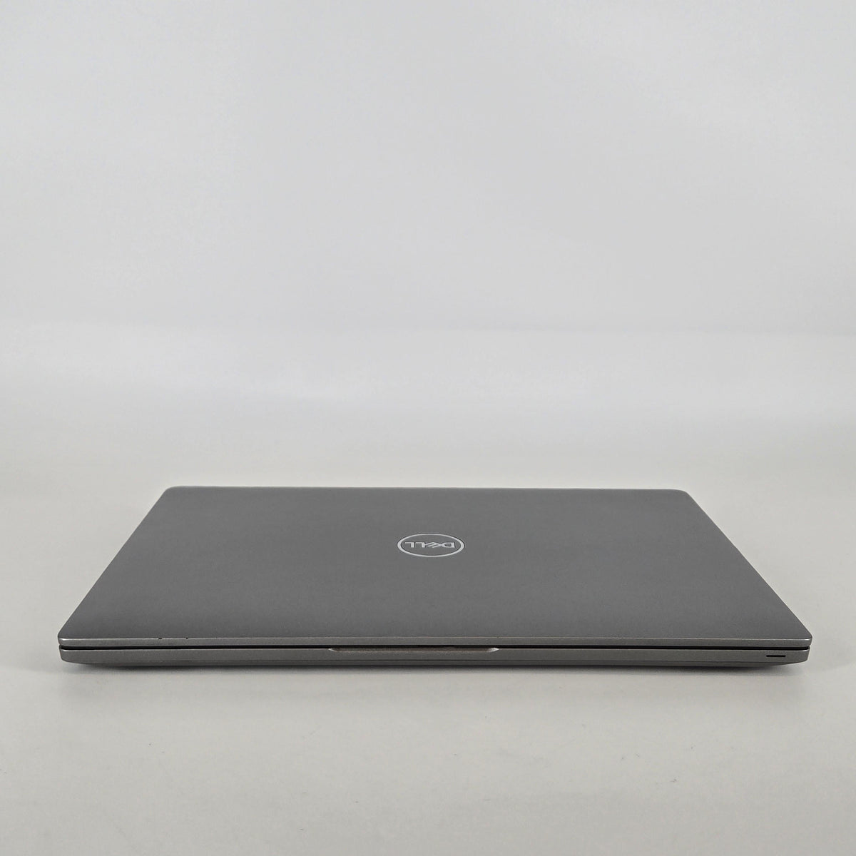 Dell Latitude 5420 14 Gray 2.8 GHz Intel Core i7 11th Gen. 16GB RAM 512GB Solid State Drive