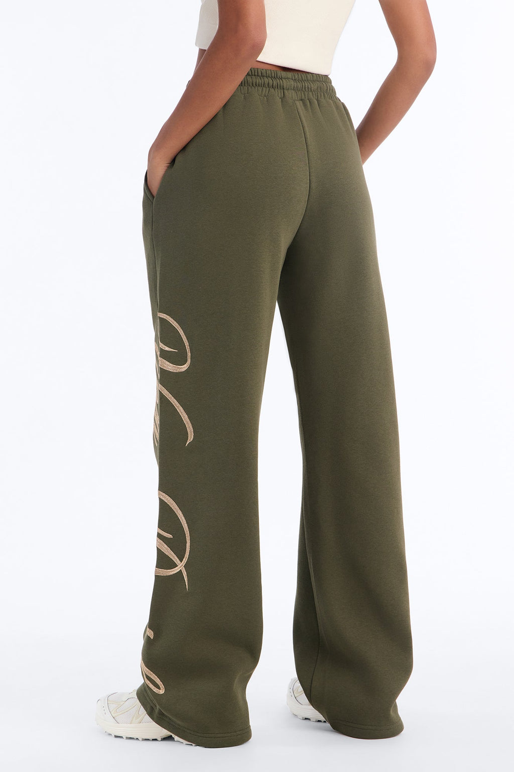 Von Dutch Gold Status Script Sweatpants - Olive