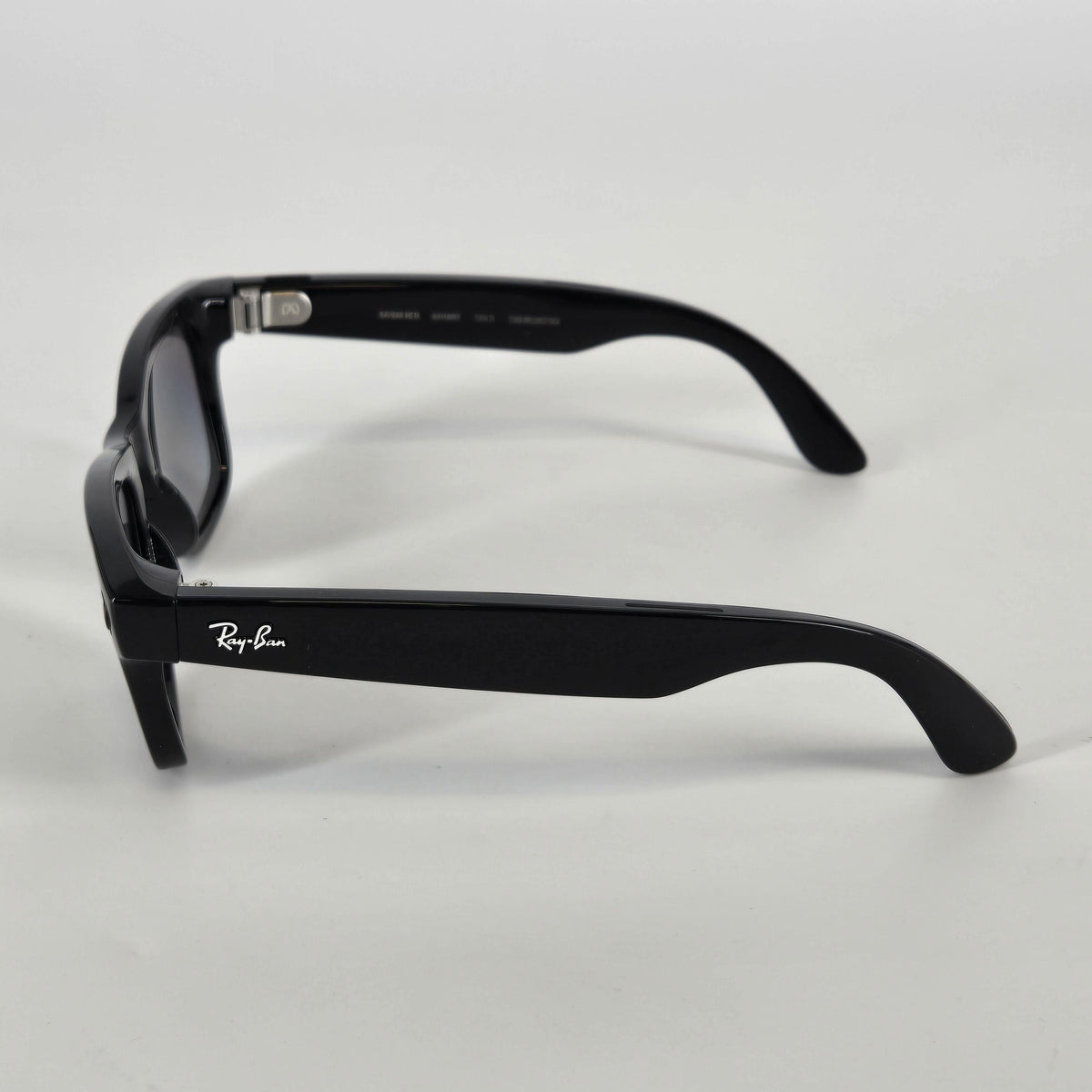 Meta Ray-Ban Meta Wayfarer (Gen 2) Shiny Black 32GB