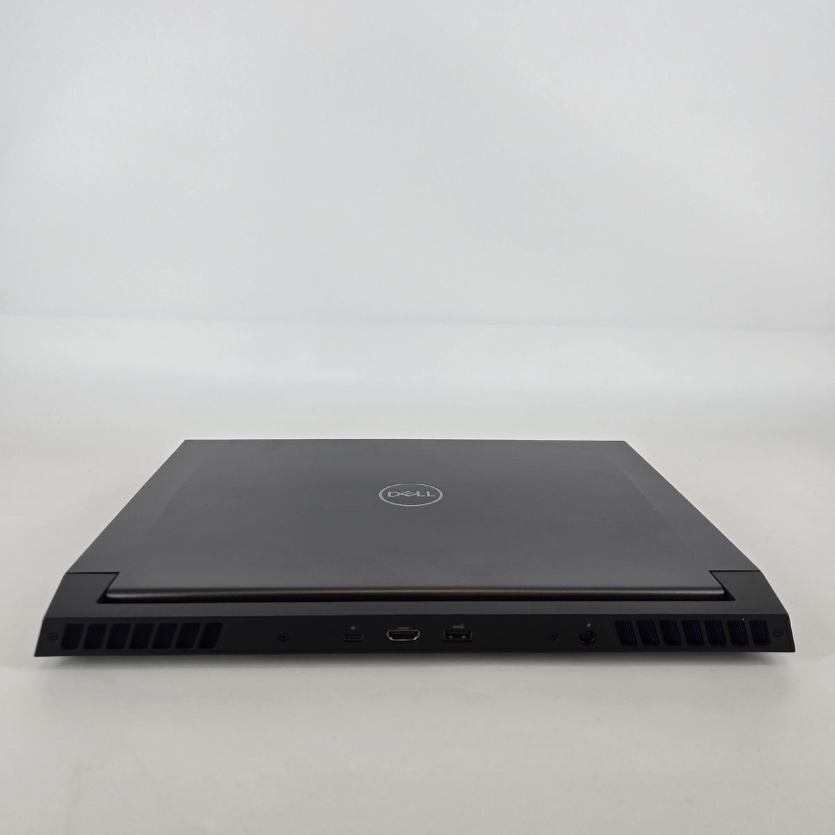 Dell G16 7630 Black 2.6 GHz Intel Core i7 13th Gen. 16GB RAM 512GB Solid State Drive NVIDIA GeForce RTX 4050 6 GB