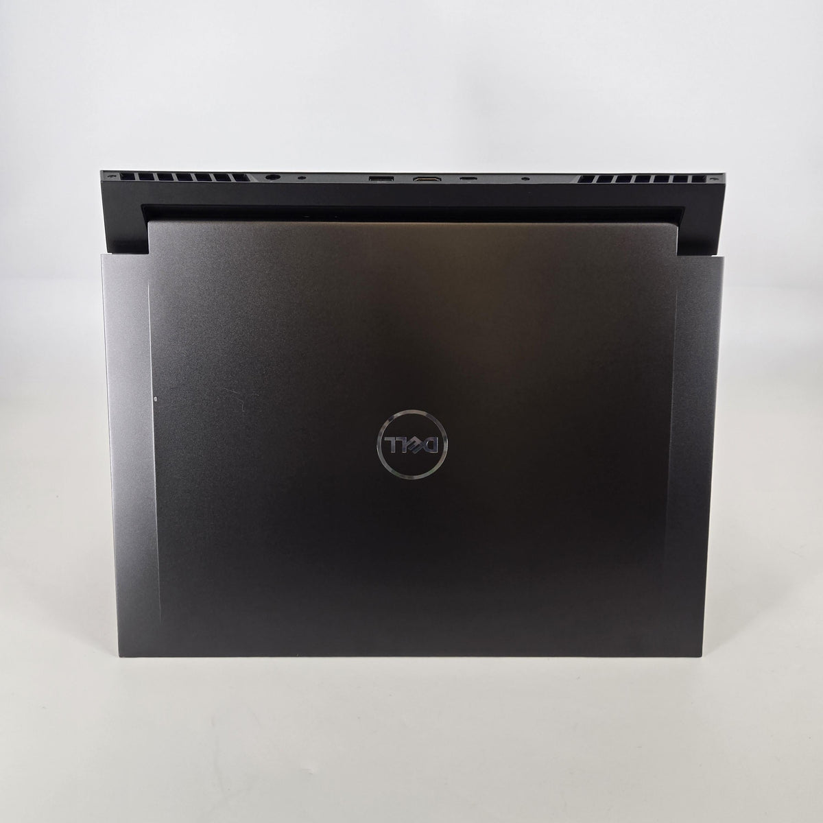 Dell G16 7630 Black 2.6 GHz Intel Core i7 13th Gen. 16GB RAM 512GB Solid State Drive NVIDIA GeForce RTX 4050 6 GB
