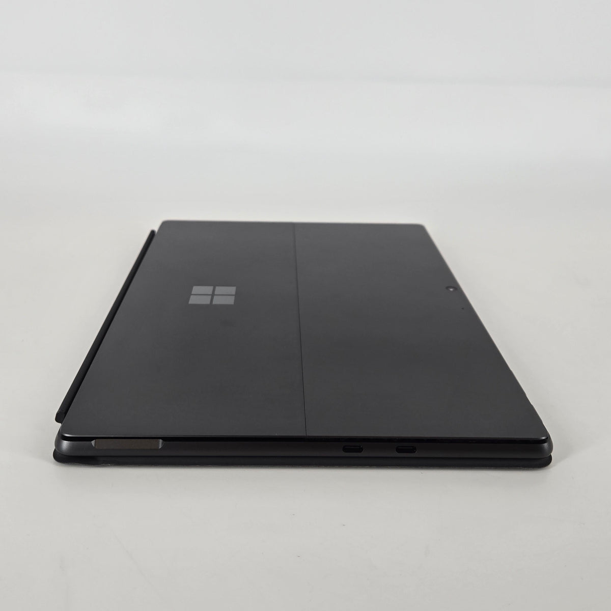 Microsoft Surface Pro 11 13 Black WiFi 3.4 GHz Qualcomm Snapdragon X Plus 16GB RAM 512GB Solid State Drive