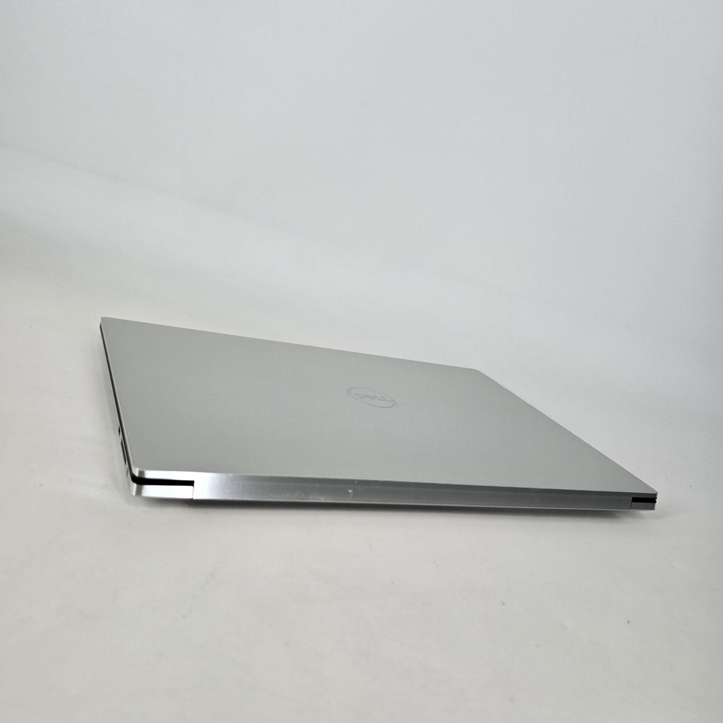 XPS 15 9510 Silver 2.3 GHz Intel Core i7 11th Gen. 16GB RAM 512GB Solid State Drive NVIDIA GeForce RTX 3050 Ti 4 GB