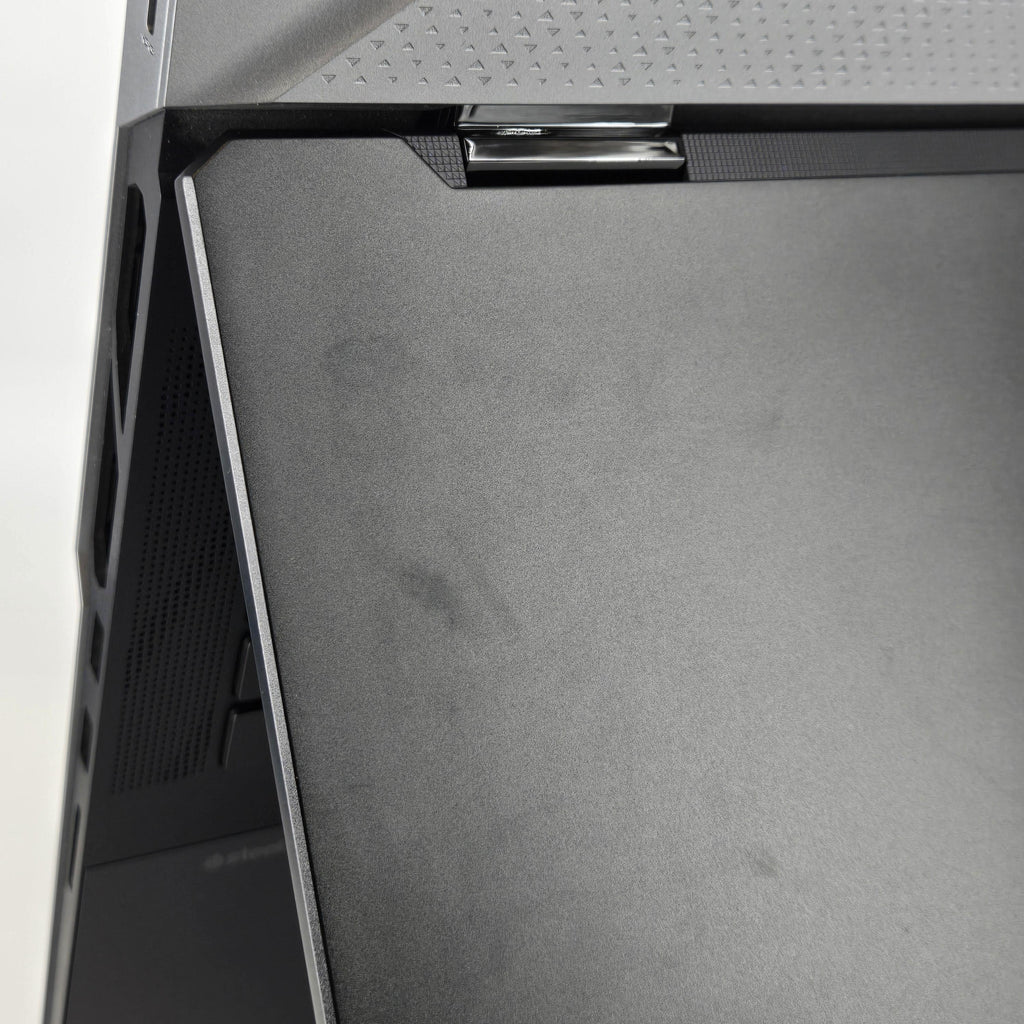 MSI Titan 18 HX AI 18 Black 2.8 GHz Intel Core Ultra 9 Series 2 64GB RAM 4TB Solid State Drive NVIDIA GeForce RTX 5090 24 GB