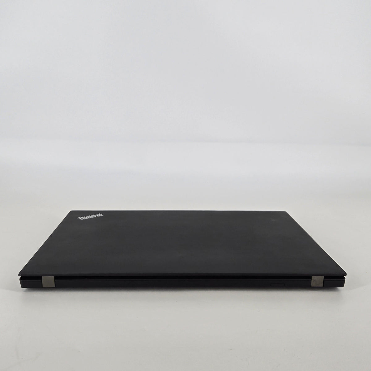 Lenovo ThinkPad T14 Gen 2 Black 2.8 GHz Intel Core i7 11th Gen. 16GB RAM 512GB Solid State Drive