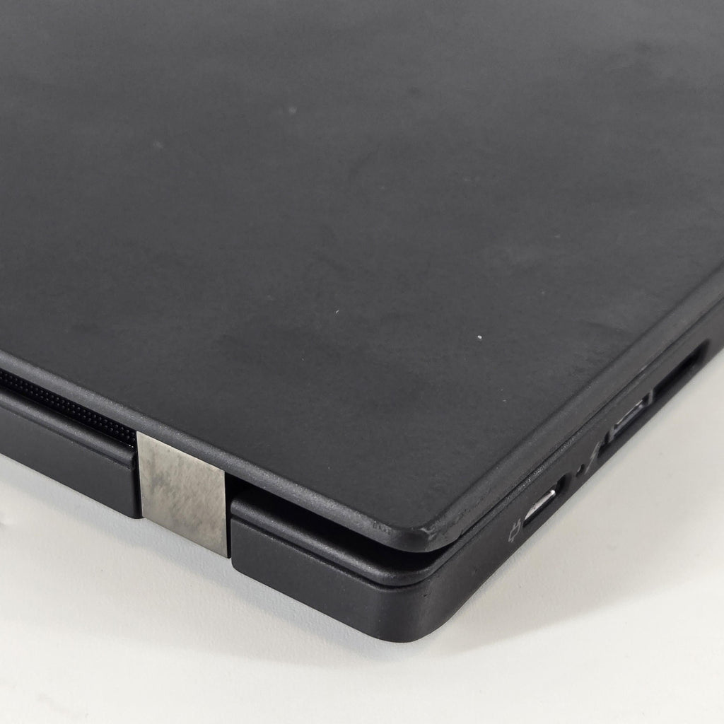 Lenovo ThinkPad T14 Gen 2 Black 2.8 GHz Intel Core i7 11th Gen. 16GB RAM 512GB Solid State Drive