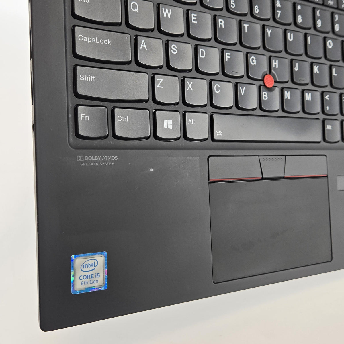 Lenovo ThinkPad X1 Carbon Gen 7 14 Black 1.6 GHz Intel Core i5 8th Gen. 8GB RAM 256GB Solid State Drive