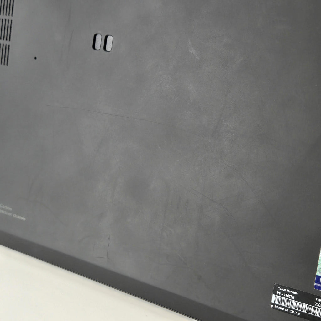 Lenovo ThinkPad X1 Carbon Gen 7 14 Black 1.6 GHz Intel Core i5 8th Gen. 8GB RAM 256GB Solid State Drive