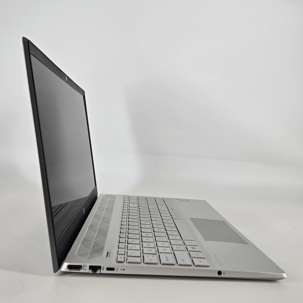 HP Pavilion 15 Silver 1.6 GHz Intel Core i5 8th Gen. 8GB RAM 256GB Solid State Drive