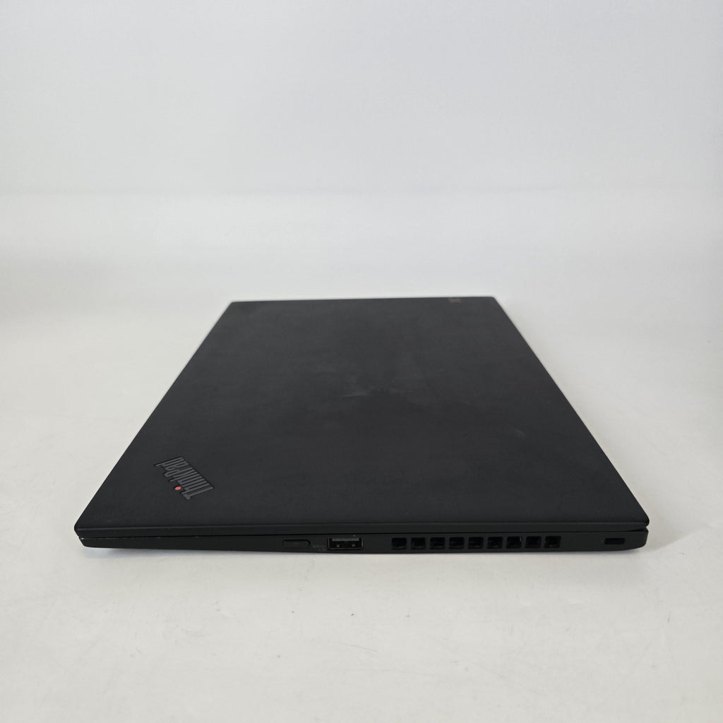 Lenovo ThinkPad X1 Carbon Gen 7 14 Black 1.6 GHz Intel Core i5 8th Gen. 8GB RAM 256GB Solid State Drive