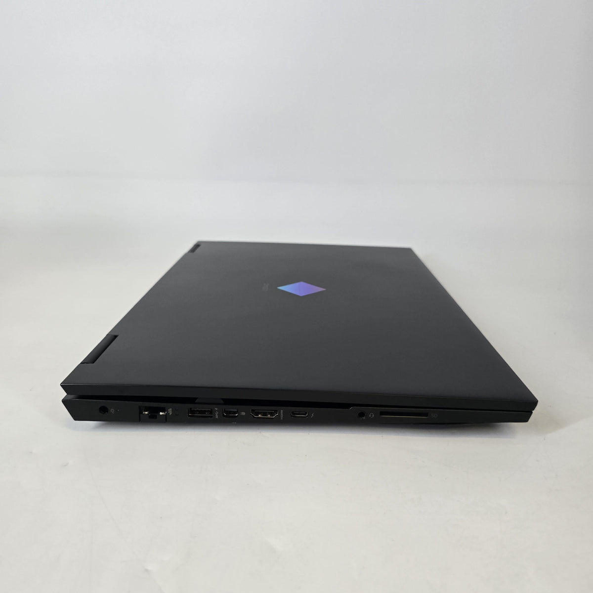 HP Omen 16 Black 2.3 GHz Intel Core i7 11th Gen. 16GB RAM 512GB Solid State Drive NVIDIA GeForce RTX 3060 6 GB