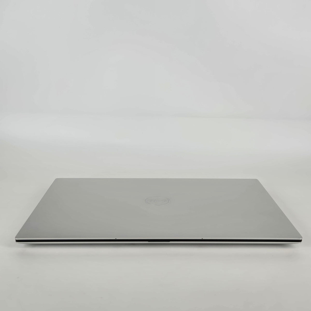 Dell XPS 15 9530 Silver 2.6 GHz Intel Core i9 13th Gen. 64GB RAM 2TB Solid State Drive NVIDIA GeForce RTX 4070 8 GB