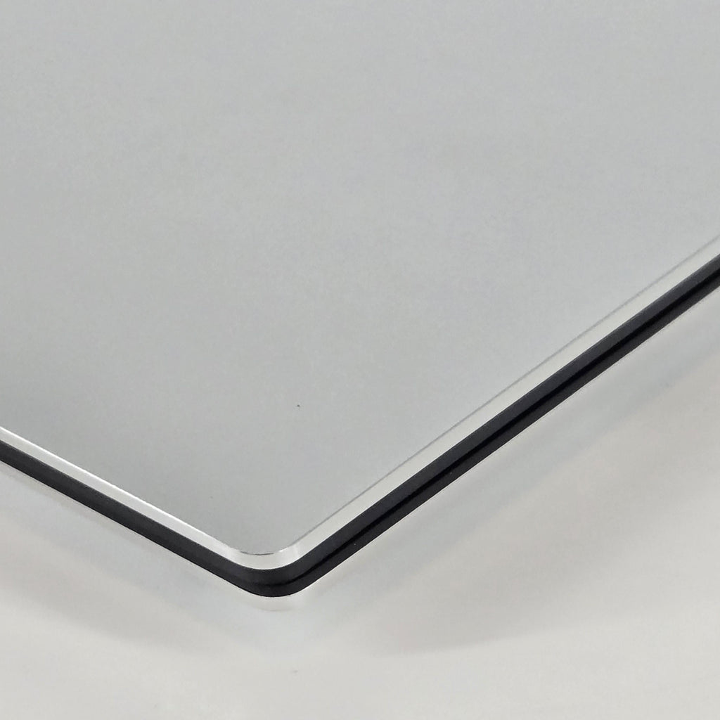 Dell XPS 15 9530 Silver 2.6 GHz Intel Core i9 13th Gen. 64GB RAM 2TB Solid State Drive NVIDIA GeForce RTX 4070 8 GB