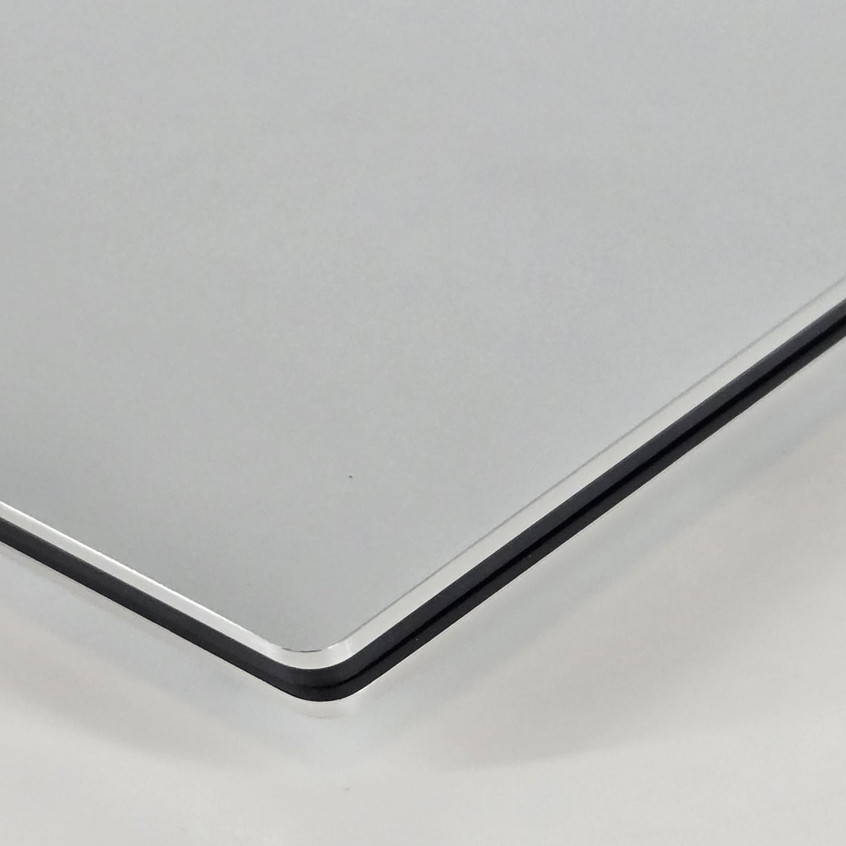 Dell XPS 15 9530 Silver 2.6 GHz Intel Core i9 13th Gen. 64GB RAM 2TB Solid State Drive NVIDIA GeForce RTX 4070 8 GB