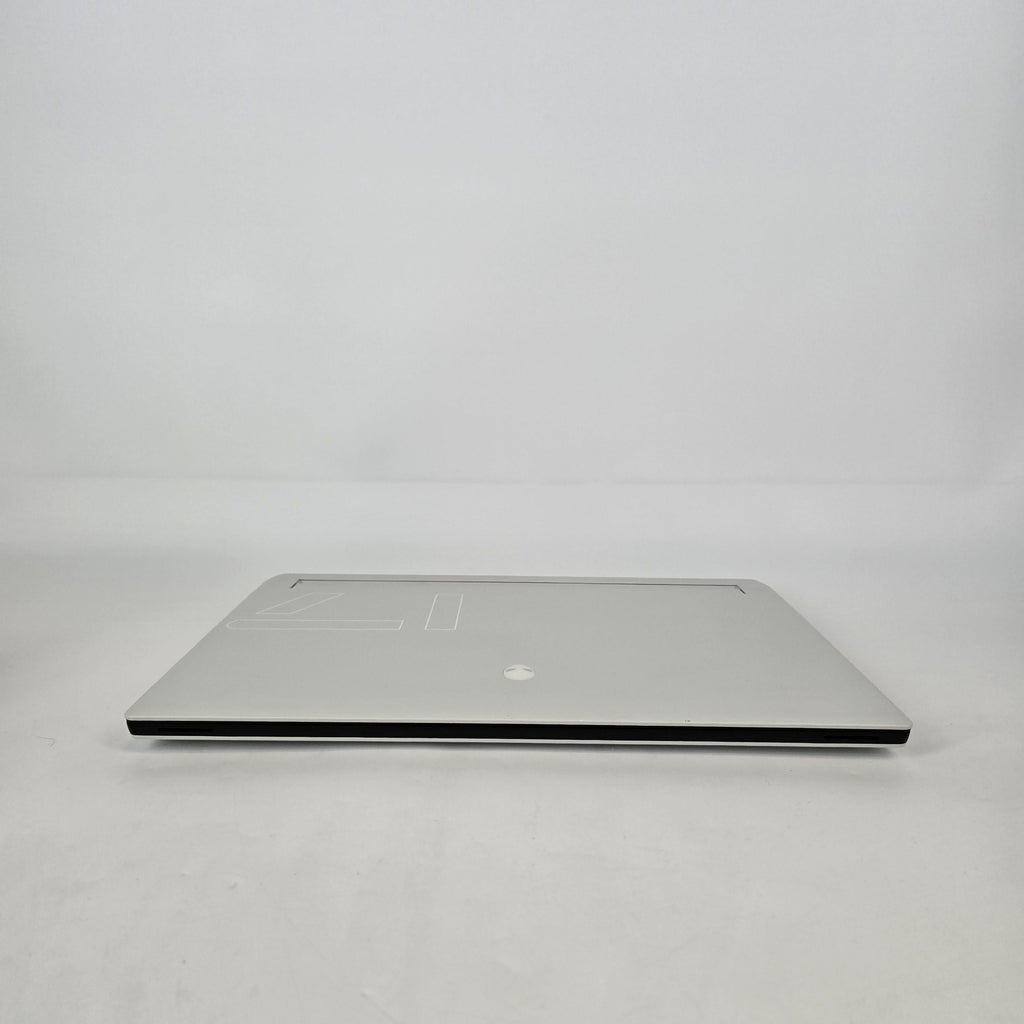 Alienware X17 R2 White 2.5 GHz Intel Core i9 12th Gen. 64GB RAM 2TB Solid State Drive NVIDIA GeForce RTX 3080 Ti 16 GB