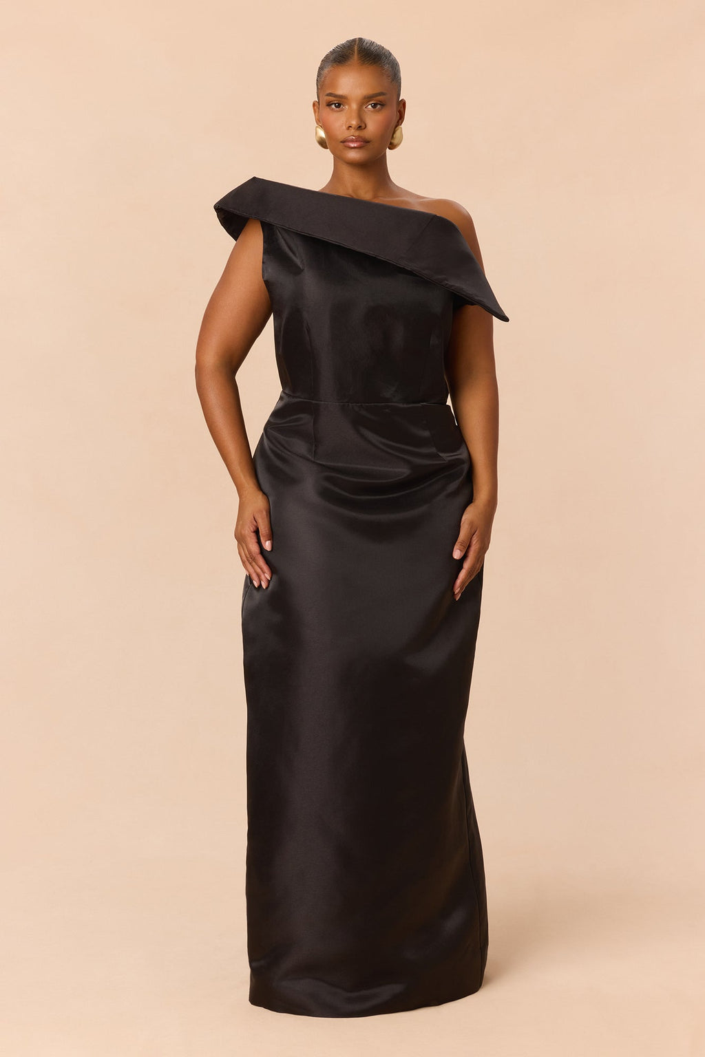 Red Carpet Moment Maxi Dress - Black