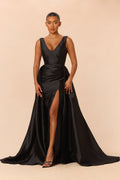 Lovers Lane Sleeveless Taffeta Gown - Black