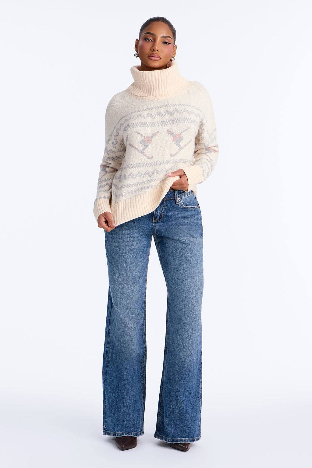 Ski Getaway Turtle Neck Pullover Sweater - Cream/combo